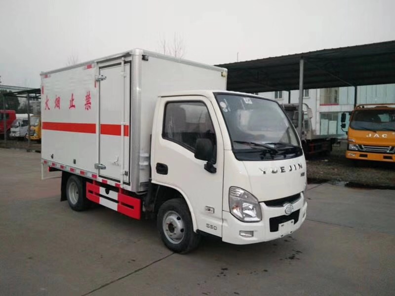 湖北程力躍進(jìn)小福星爆破器材運(yùn)輸車(chē) (3)