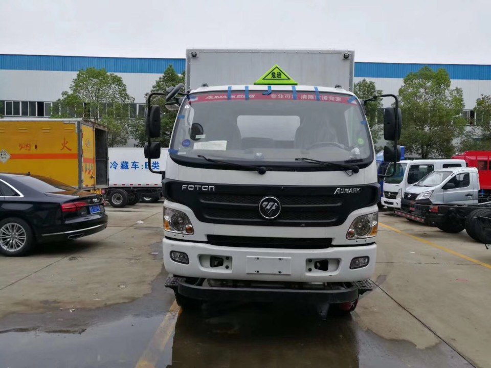 湖北程力福田歐馬可4噸爆破器材運輸車 (11)