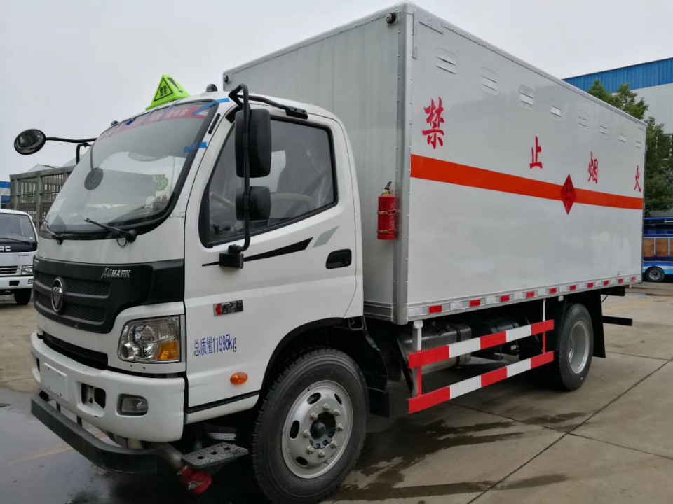 湖北程力福田歐馬可4噸爆破器材運輸車 (18)