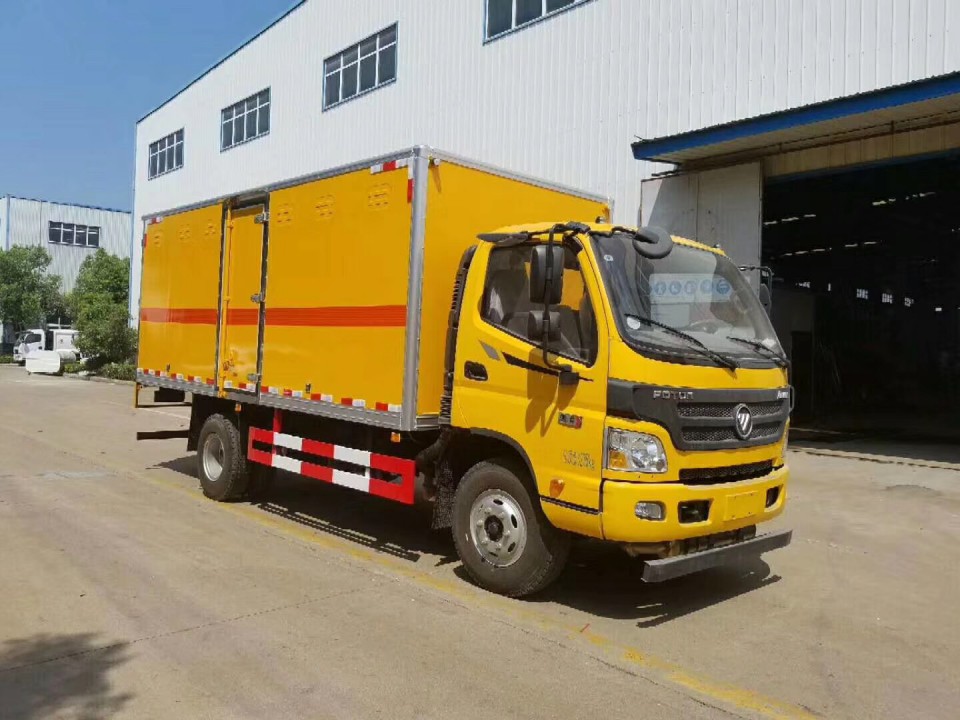 湖北程力福田歐馬可7噸爆破器材運輸車 (12)