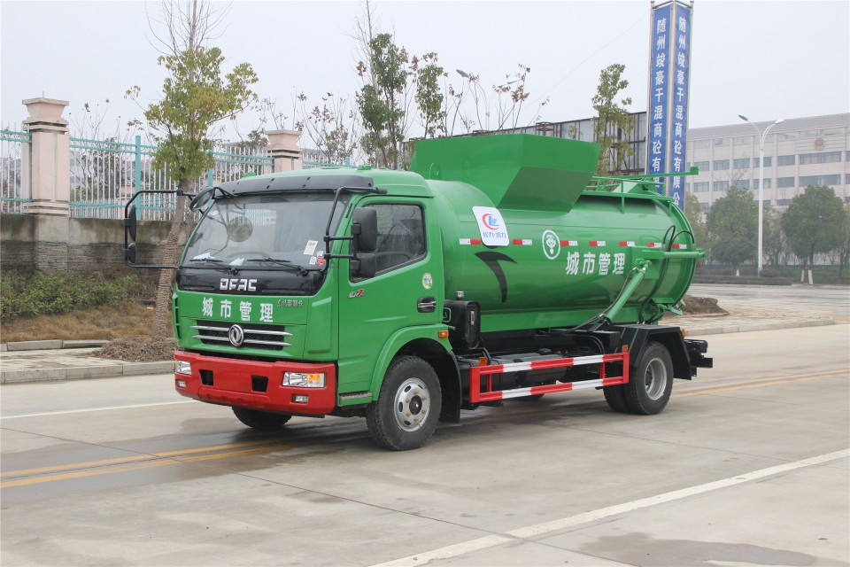 東風(fēng)多利卡7立方程力餐廚垃圾車 (31)